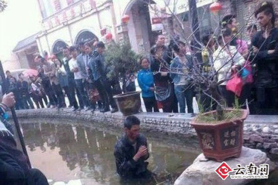 城管暴力执法(图)